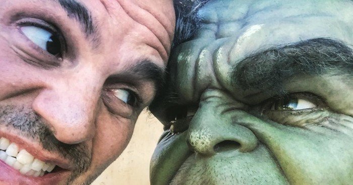 Photo du tournage de Thor: Ragnarok avec Mark Ruffalo et Hulk