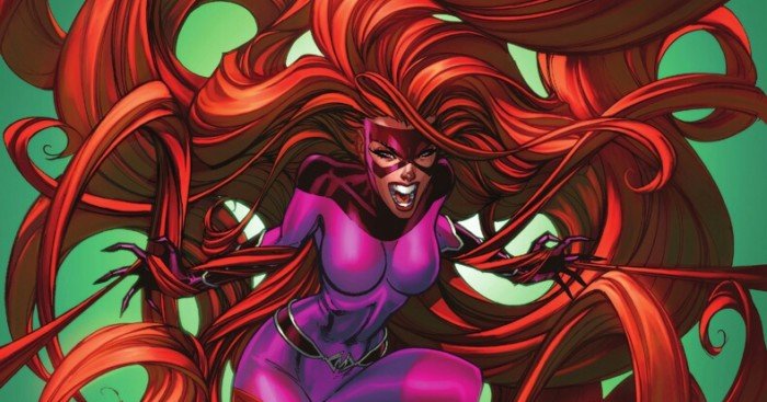 Couverture variant d'Inhuman 001 avec Médusa