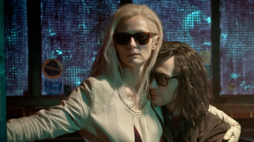 Bannière du film Only Lovers Left Alive réalisé par Jim Jarmusch avec Tom Hiddleston et Tilda Swinton.