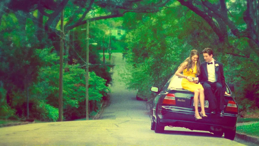 Bannière du film The Spectacular Now réalisé par James Ponsoldt en 2013 avec Miles Teller et Shailene Woodley