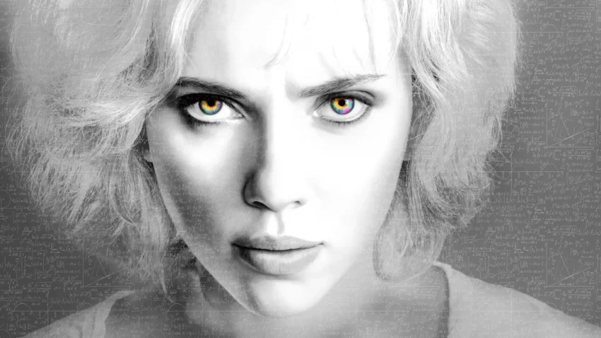 Bannière du film Lucy avec Scarlett Johansson.