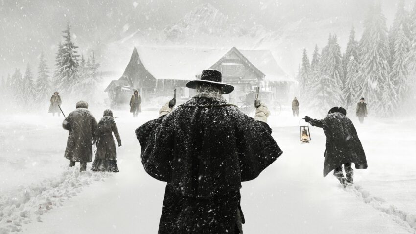 Bannière du film Les Huit Salopards écrit et réalisé par Quentin Tarantino avec Samuel L. Jackson, Kurt Russell, Jennifer Jason Leigh, Walton Goggins, Demián Bichir, Tim Roth, Michael Madsen, Bruce Dern, James Parks, Dana Gourrier, Zoë Bell