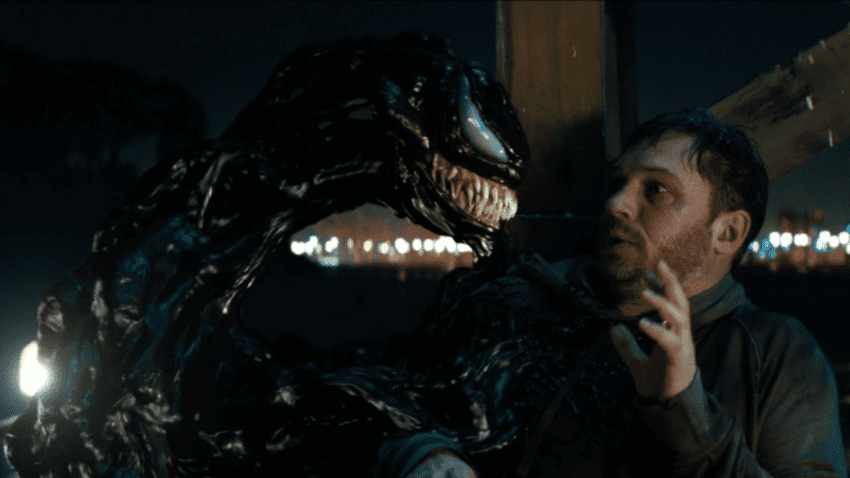 Photo du film Venom réalisé par Ruben Fleischer avec le symbiote et Eddie Brock (Tom Hardy)