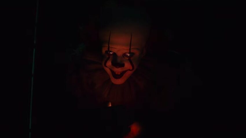 Photo du film Ça: Chapitre Deux réalisé par Andres Muschietti avec Pennywise (Bill Skarsgård)