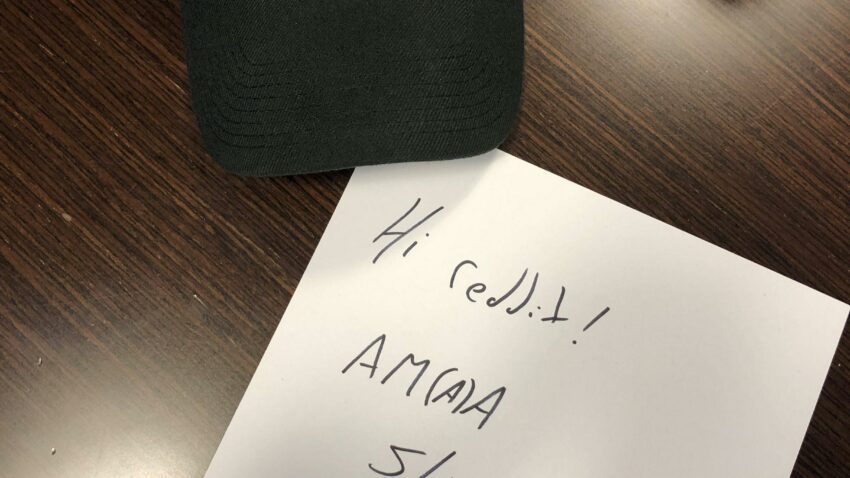 Photo postée par Kevin Feige pour annoncer l'évènement Reddit du 5 mai 2019