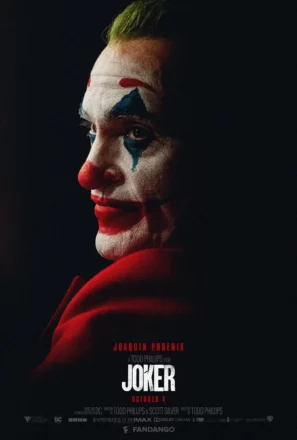 Poster Fandango pour le film Joker réalisé par Todd Phillips avec Joaquin Phoenix.