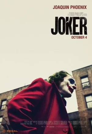 Poster Regal pour le film Joker réalisé par Todd Phillips avec Joaquin Phoenix.