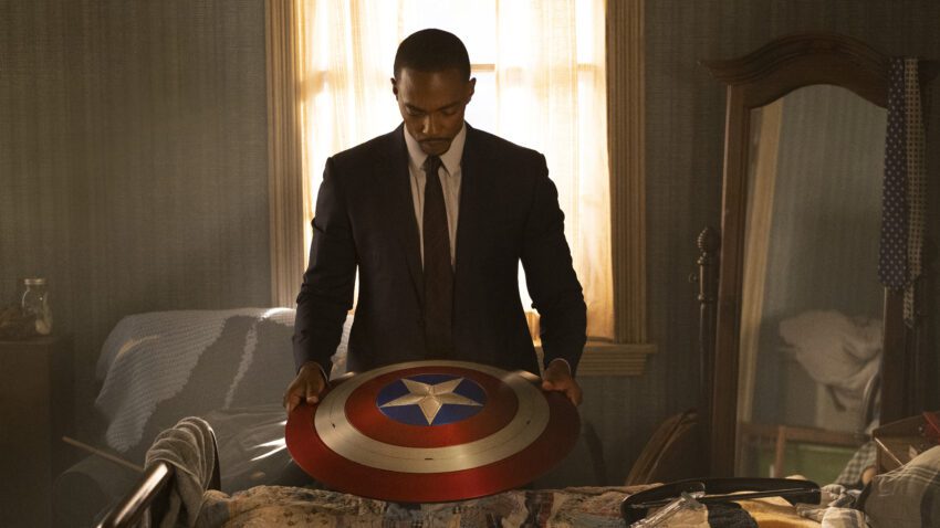 Photo de la mini-série Falcon et le Soldat de l’Hiver avec Falcon / Sam Wilson (Anthony Mackie)