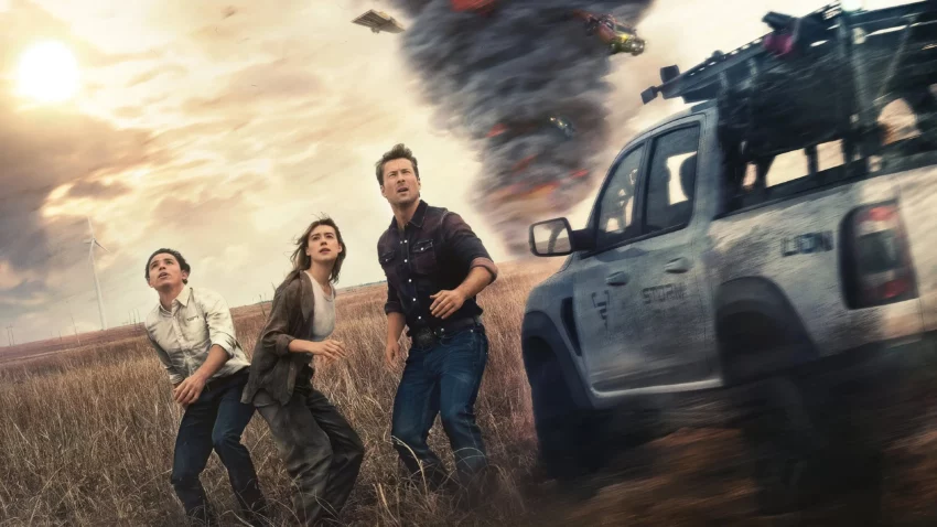 Bannière du film Twisters avec Daisy Edgar-Jones, Glen Powell et Anthony Ramos.