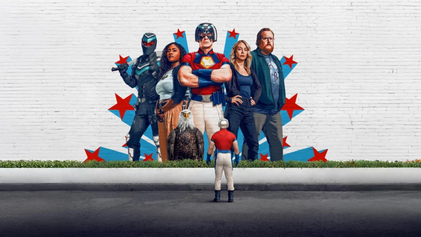 Bannière de la saison 2 de la série du DCU, Peacemaker, avec John Cena, Danielle Brooks, Freddie Stroma, Jennifer Holland et Steve Agee.