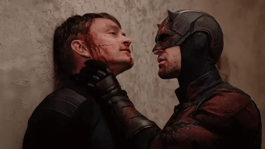 Photo de l'épisode 5 de la saison 2 de la série MCU Daredevil : Born Again (2026), « Le grand projet », avec Bullseye et Daredevil.